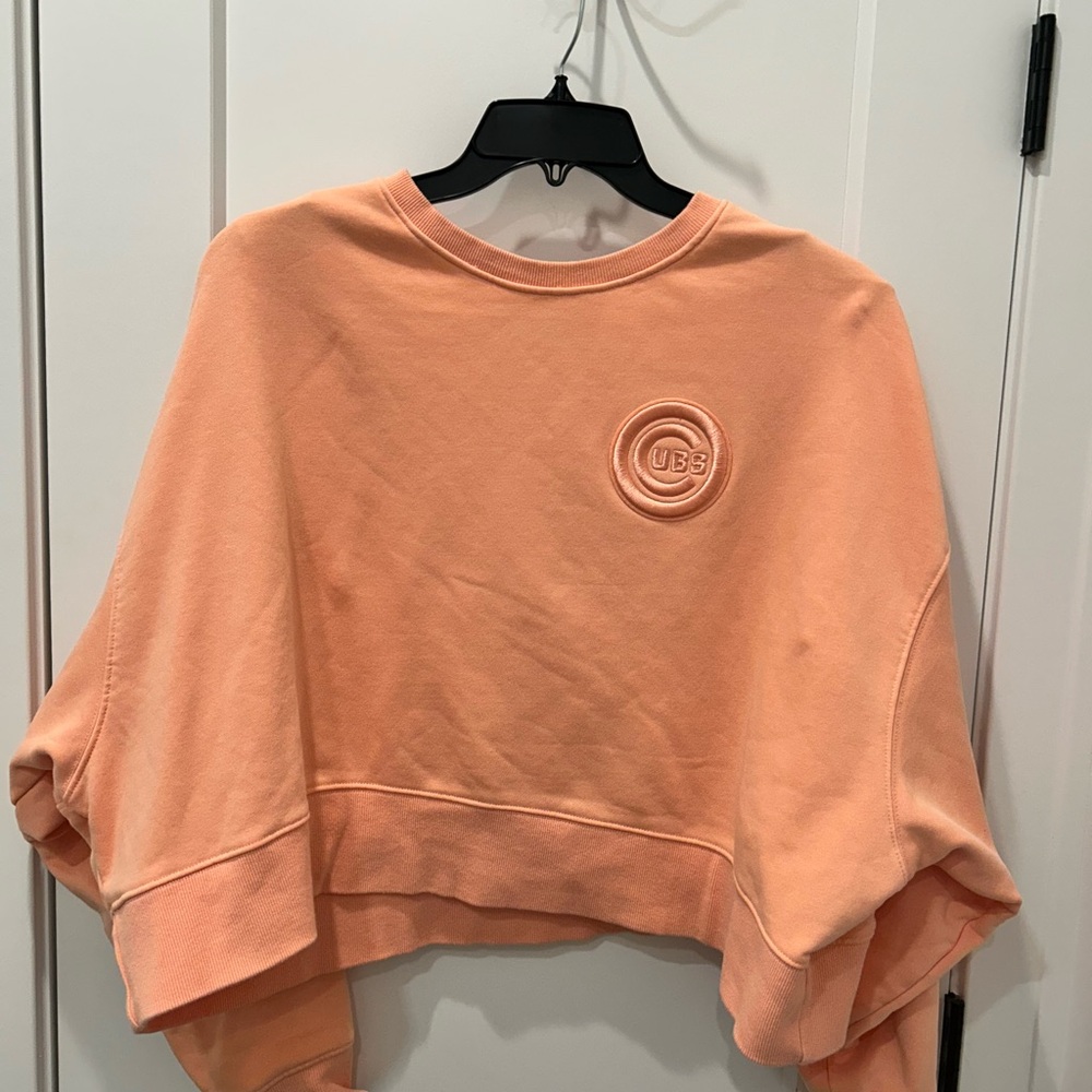 Women's Chicago Cubs Peach Sweatshirt